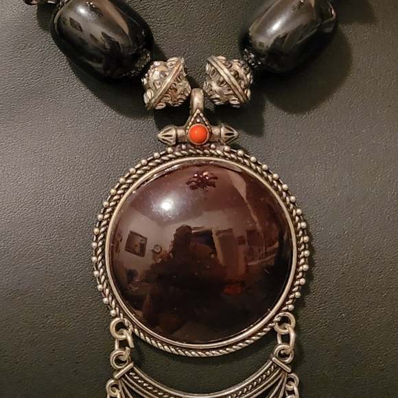 Estate Bohemian Faux Stone Pendent Beaded Necklace - Picture 3 of 7